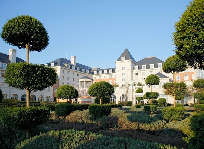 dream-castle-paris