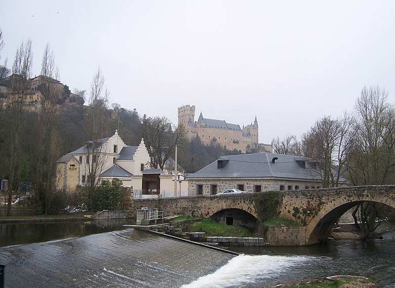EXT_PAQUETE-SEGOVIA_008